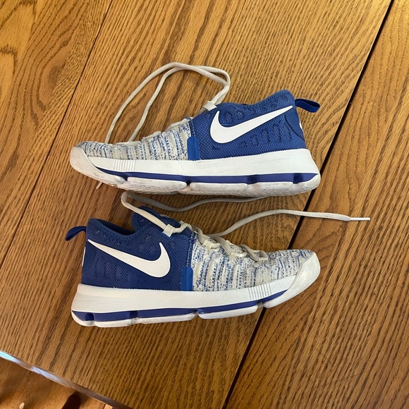 Kids Kevin Durant 9 sneakers sz 2 - Picture 10 of 11